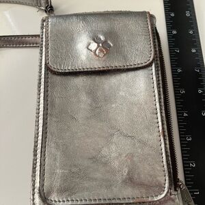 Patricia Nash Metallic Silver Leathe Wallet Organizer crossbody phone bag